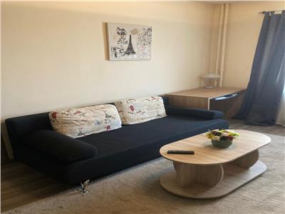 Apartament 2 camere - Zona Gheorghe Lazar - Aproape de centru - Etaj intermediar